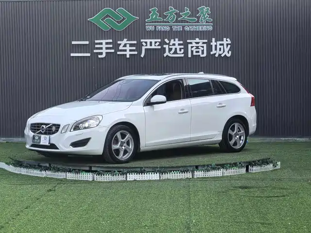 Volvo Volvo V60 2012