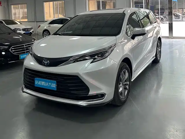Toyota Toyota Sienna 2023
