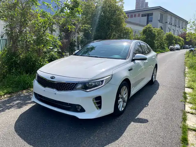 Kia Kia K5 2016