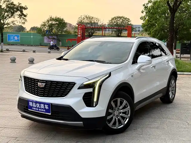 Cadillac Cadillac XT4 2021