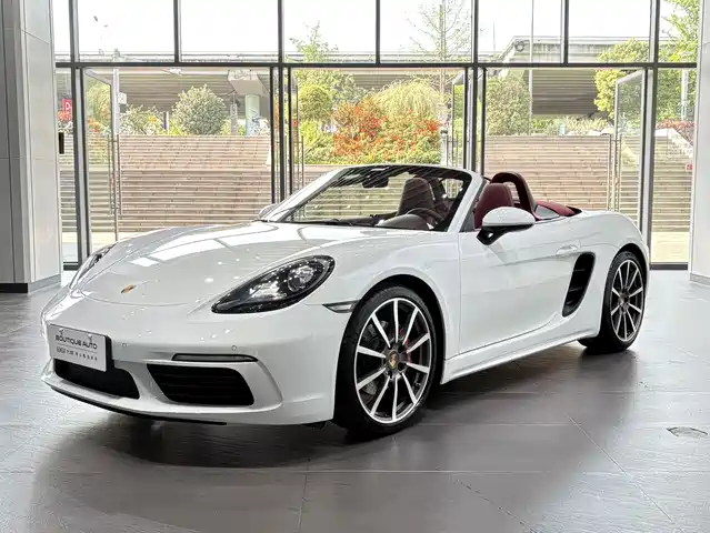 Porsche Porsche 718 2023