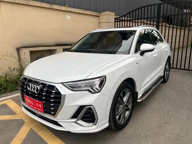 Audi Audi Q3 2021