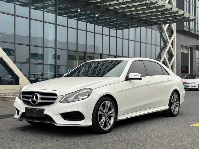 Mercedes-Benz Mercedes-Benz E-Class 2015