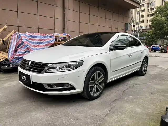 Volkswagen FAW-Volkswagen CC 2015
