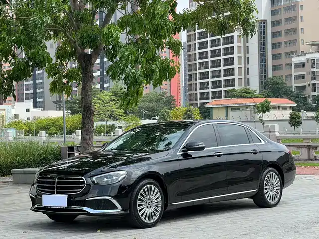 Mercedes-Benz Mercedes-Benz E-Class 2022