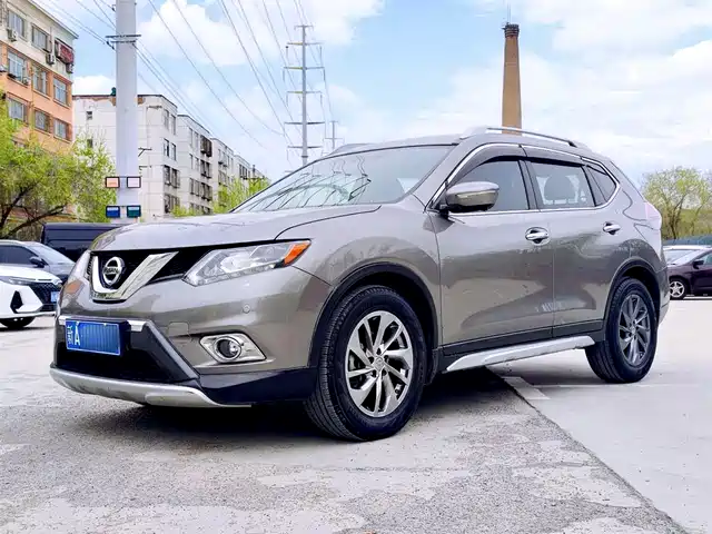 Nissan X-Trail 2014