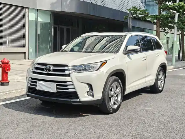 Toyota Highlander 2019
