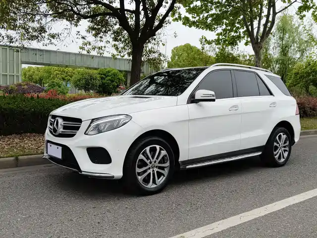 Mercedes-Benz Mercedes-Benz GLE 2018