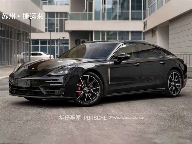 Porsche Panamera 2022