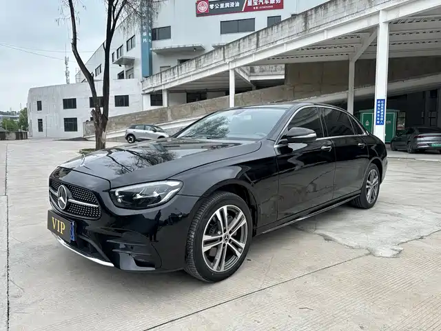Mercedes-Benz Mercedes-Benz E-Class 2021