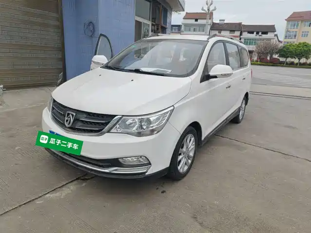 Baojun Baojun 730 2018