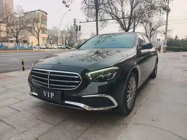 Mercedes-Benz Mercedes-Benz E-Class 2021