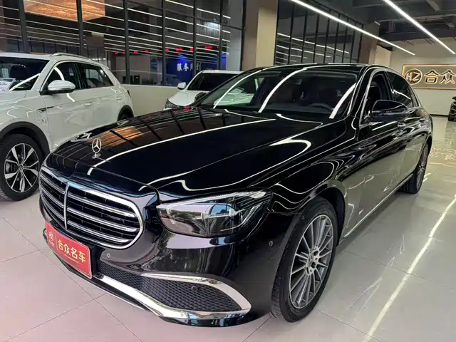 Mercedes-Benz Mercedes-Benz E-Class 2022