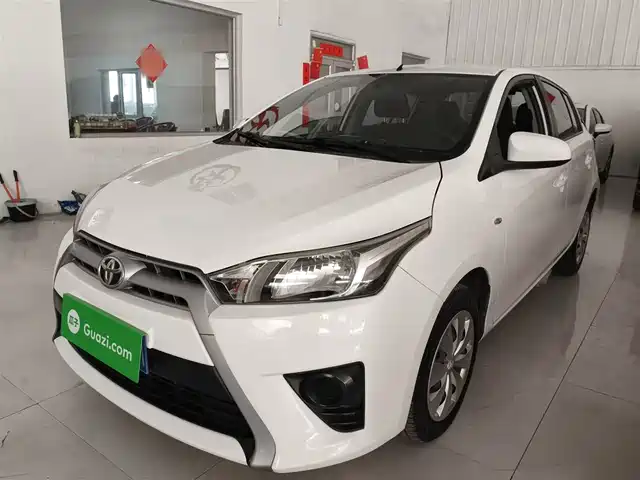 Toyota YARiS L Zhi Xuan 2015