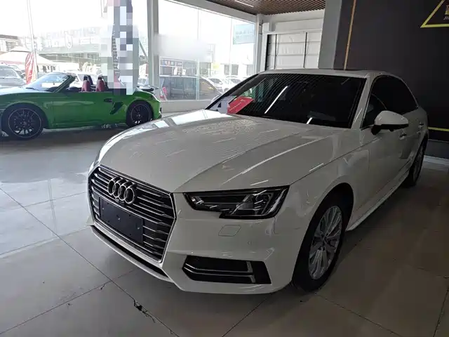 Audi Audi A4L 2019