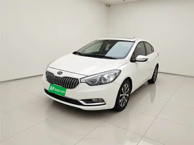 Kia Kia K3 2015