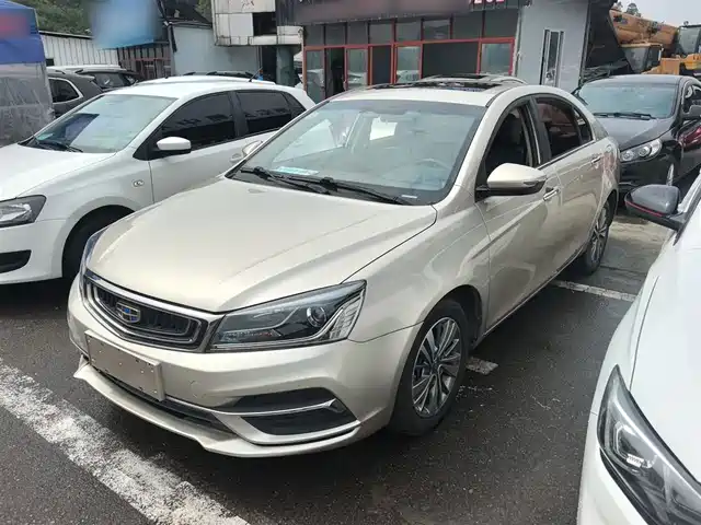 Geely Emgrand 2018
