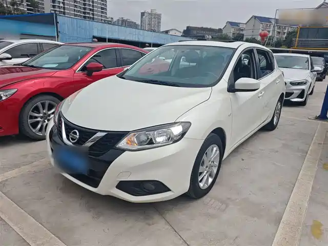 Nissan Tiida 2019