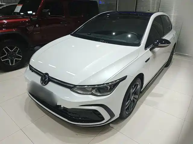 Volkswagen Golf 2022