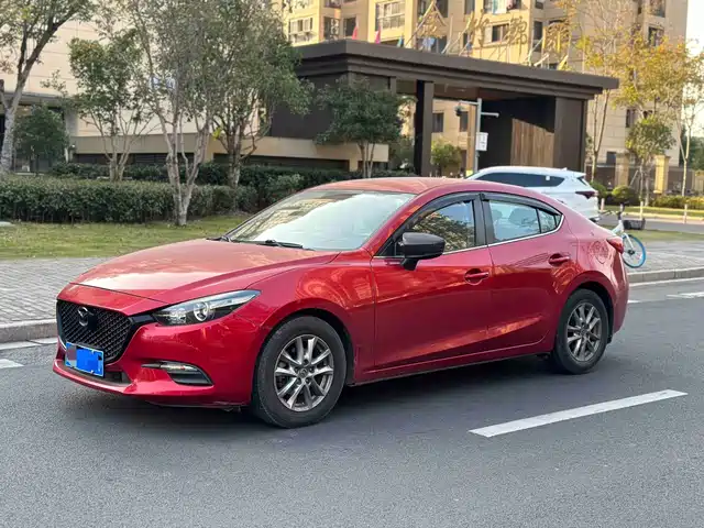 Mazda Mazda3 Axela 2018