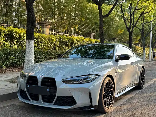 BMW BMW M4 2023