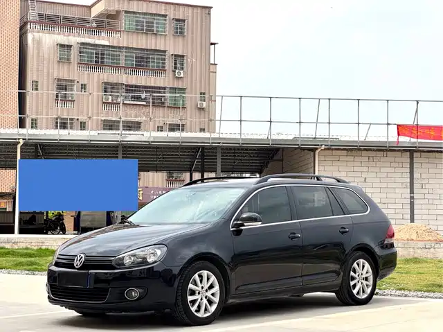 Volkswagen Golf (Import) 2012