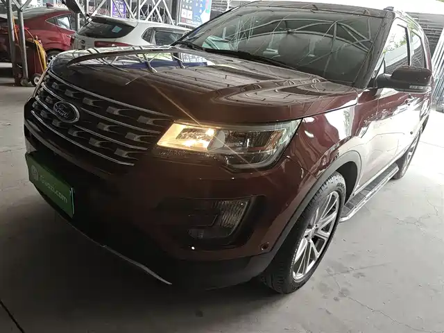 Ford Explorer (Import) 2015