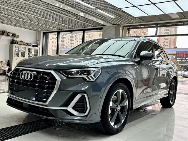 Audi Audi Q3 2022