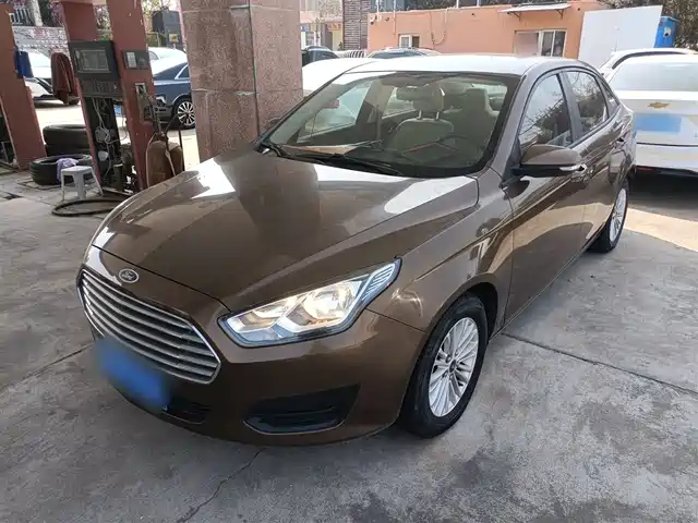 Ford Ford Escort 2018