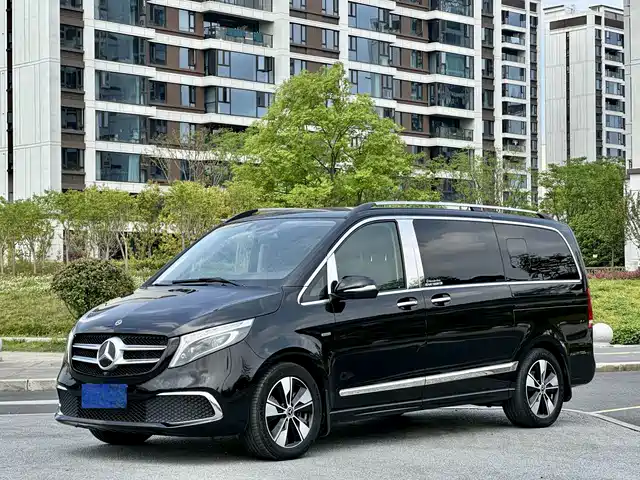 Mercedes-Benz Mercedes-Benz V-Class 2021
