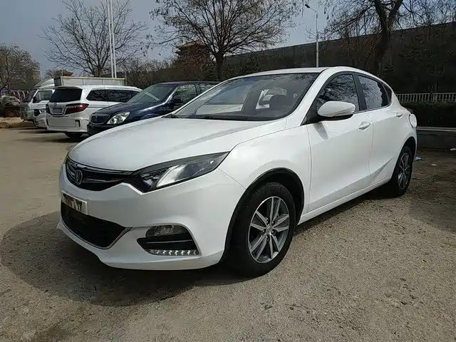Changan Eado XT 2016