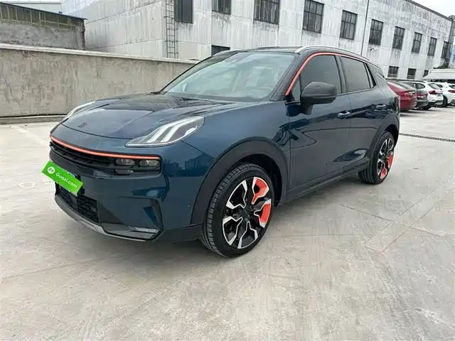 Lynk & Co Lynk & Co 06