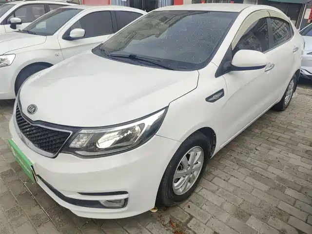 Kia Kia K2 2015