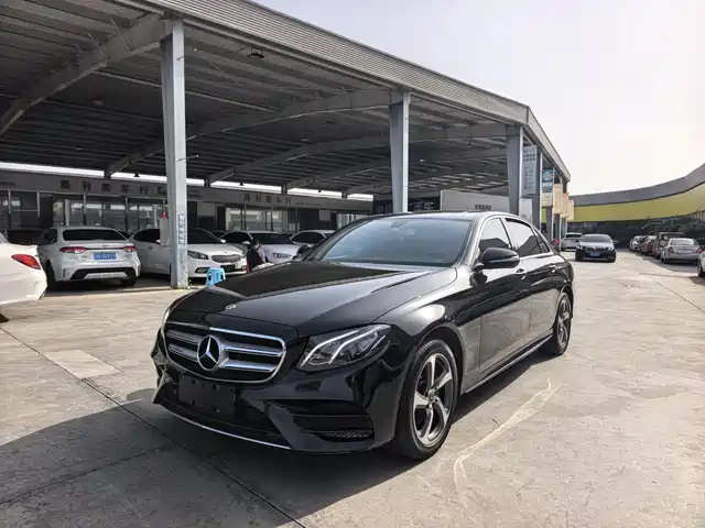 Mercedes-Benz Mercedes-Benz E-Class 2019
