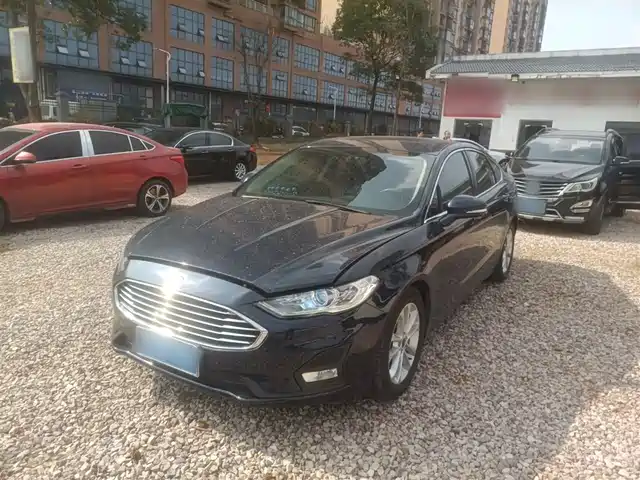 Ford Mondeo 2022