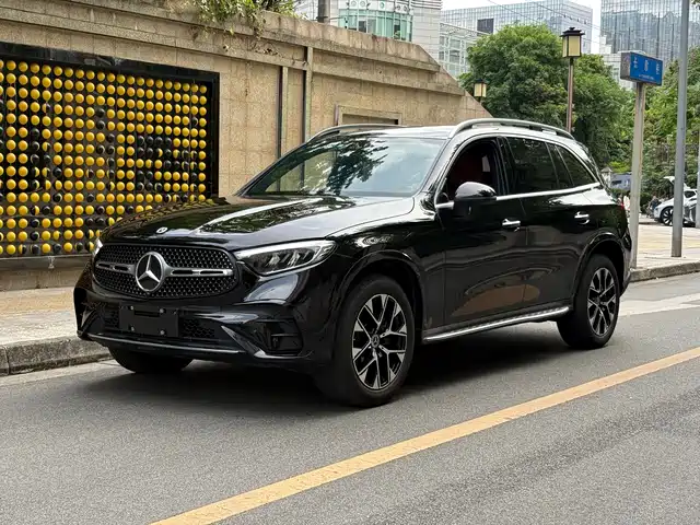 Mercedes-Benz Mercedes-Benz GLC 2024