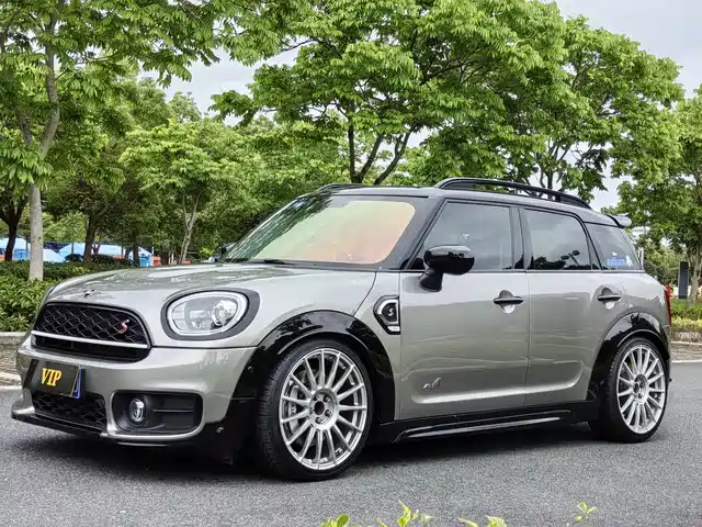 MINI MINI COUNTRYMAN 2020