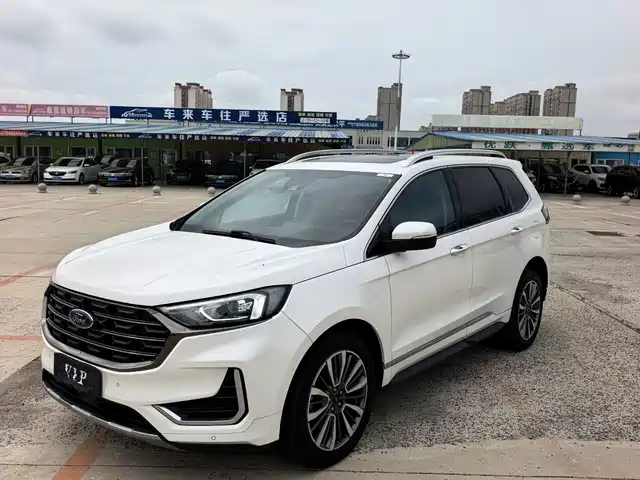 Ford Edge 2021