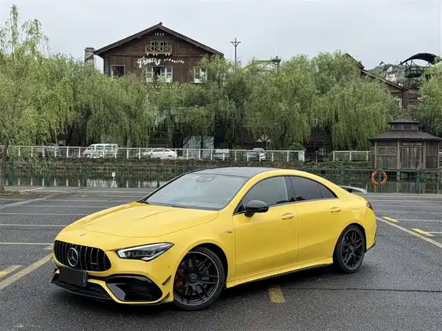 Mercedes-Benz Mercedes-Benz CLA AMG