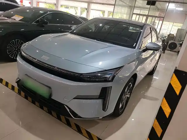 Geely Galaxy Galaxy L6 2025