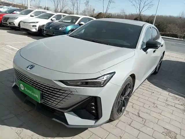 Changan Changan UNI-V 2023