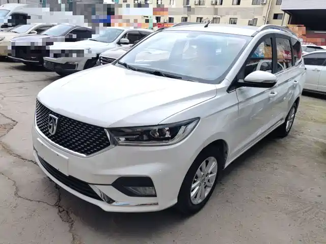 Baojun Baojun 360