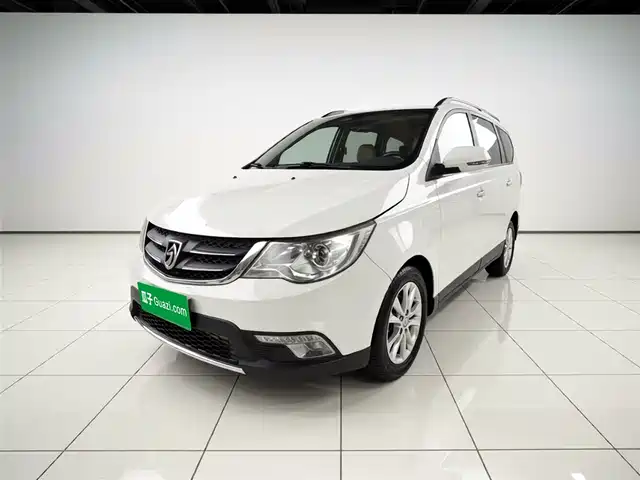 Baojun Baojun 730 2016