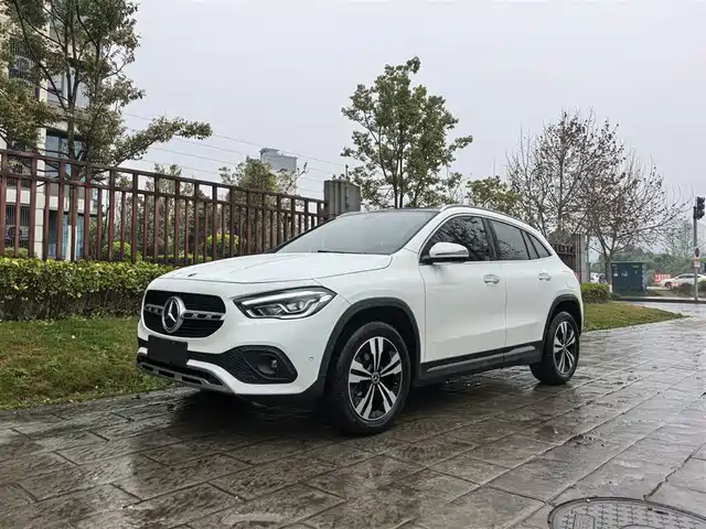 Mercedes-Benz Mercedes-Benz GLA 2021