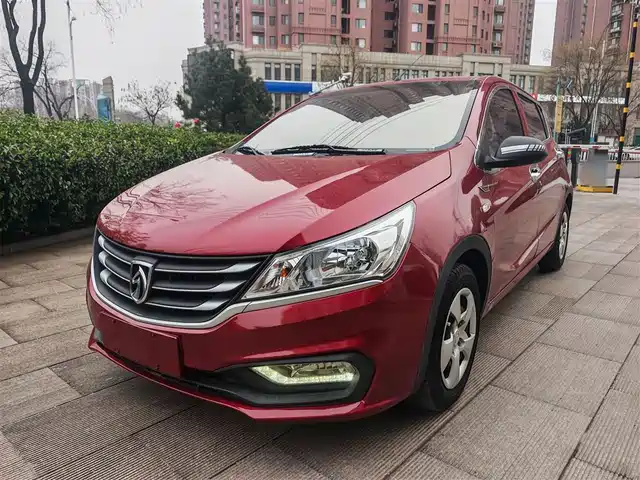 Baojun Baojun 310 2020