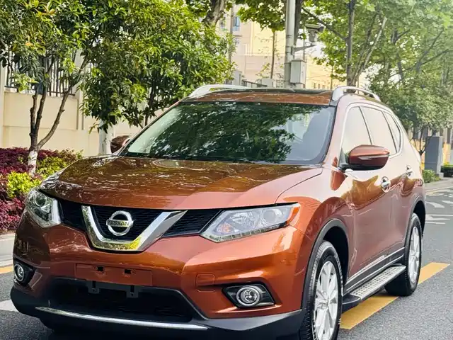 Nissan X-Trail 2015