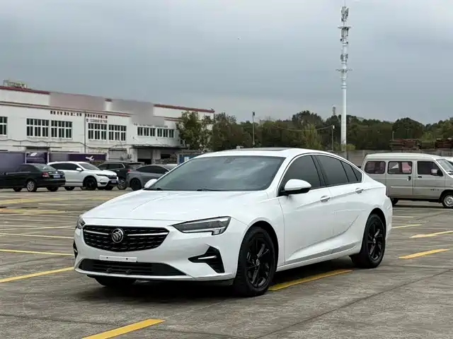 Buick Regal 2021