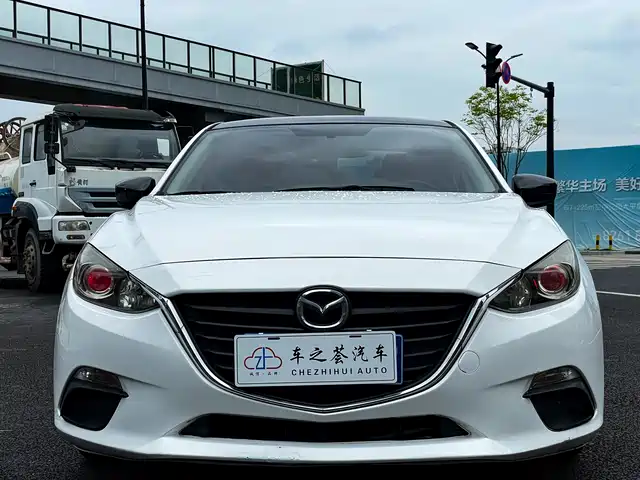 Mazda Mazda3 Axela