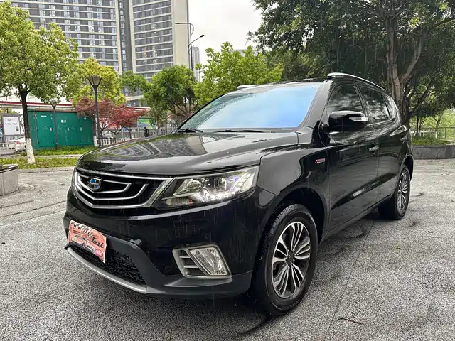 Geely Emgrand X6 2017