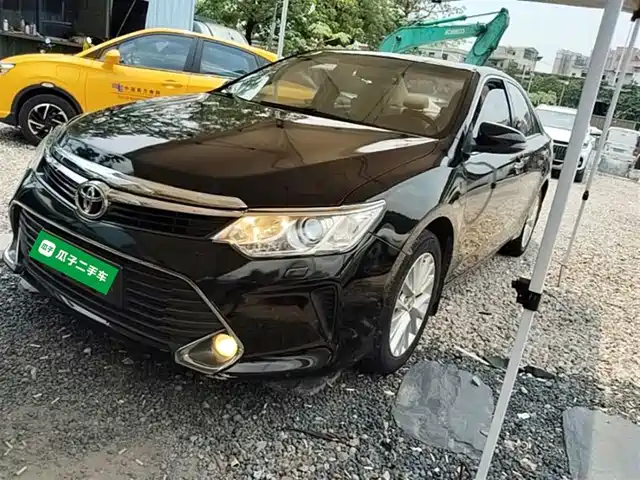 Toyota Camry 2016